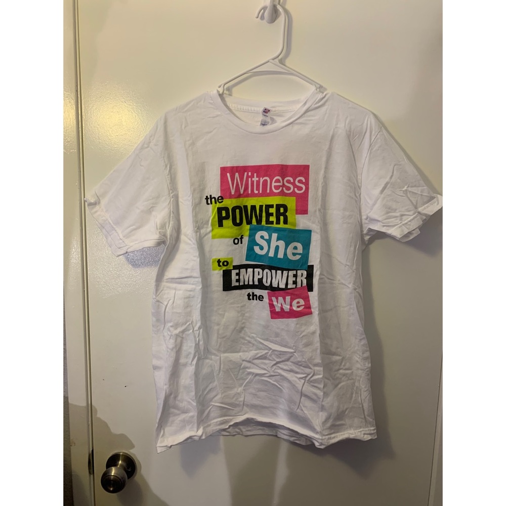 Women’s graphic tee